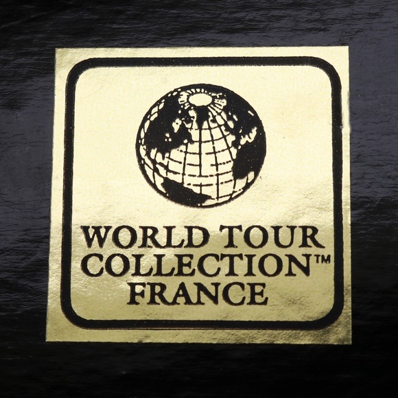 VINTAGE KENNETH LANE FRANCE WORLD TOUR NECKLACE - Picture 13 of 16